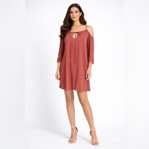 Charlotte Russe Womans Blouse Size S Cold Shoulder Mauve Color Lined